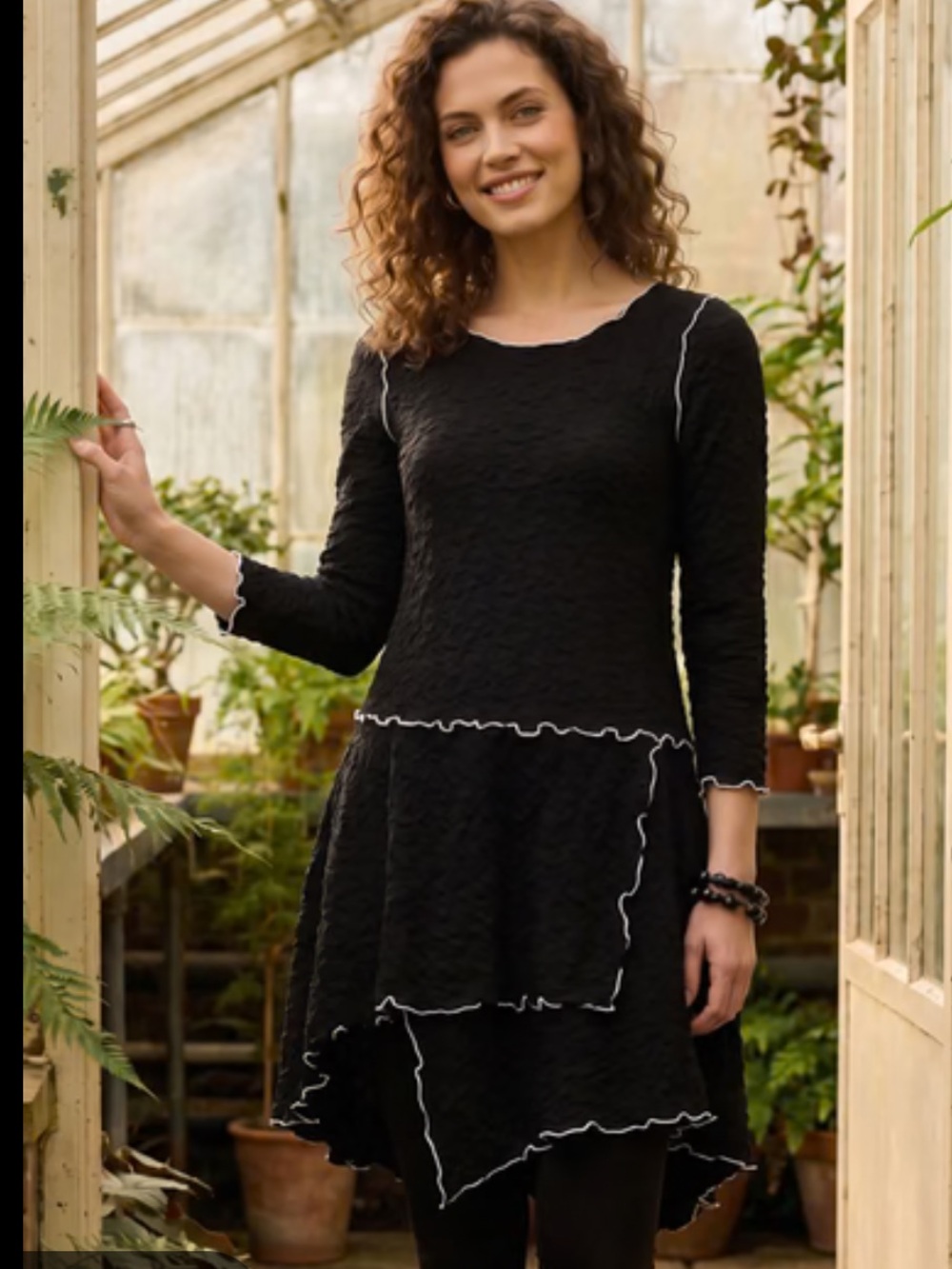 Noblu Black with White Trim Artful Pucker Origami Tunic Size Large Lagenlook